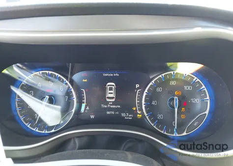 2022 Chrysler Pacifica Touring L из США, поврежденный, VIN 2C4RC1BG8NR217775